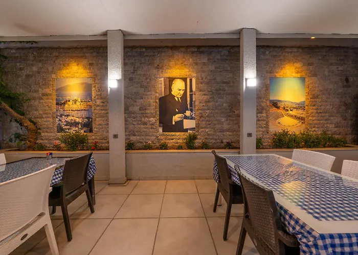 Hotell Tuna Butik 2*