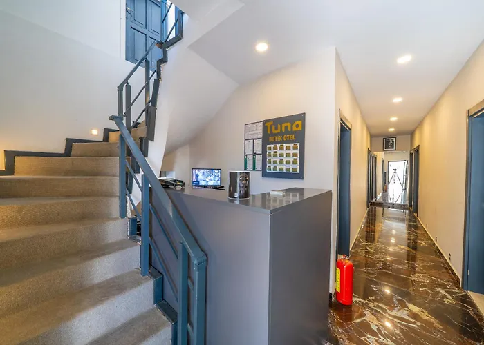 Tuna Butik Otel