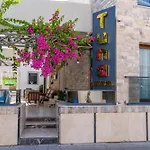 Hotel Tuna Butik Otel 2*