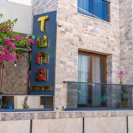 Tuna Butik 2* בודרום