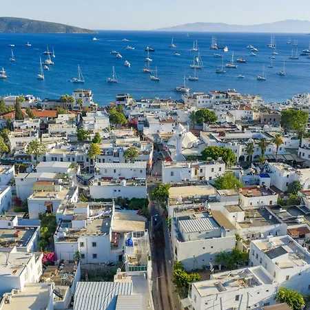 Tuna Butik מלון 2*